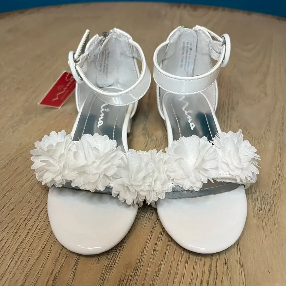 NWT Nina Girl’s Shayla White Floral Sandals Flower Girl Dressy Heels Size 9